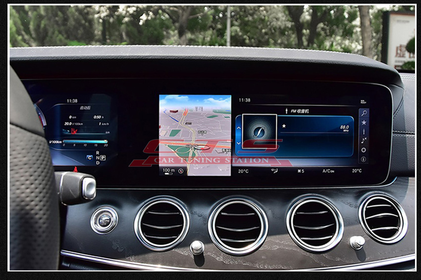 Mercedes-Benz E calss wide scrren effection picture